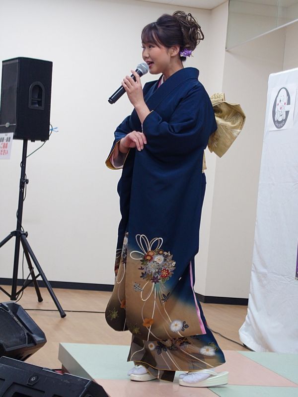 美里里美