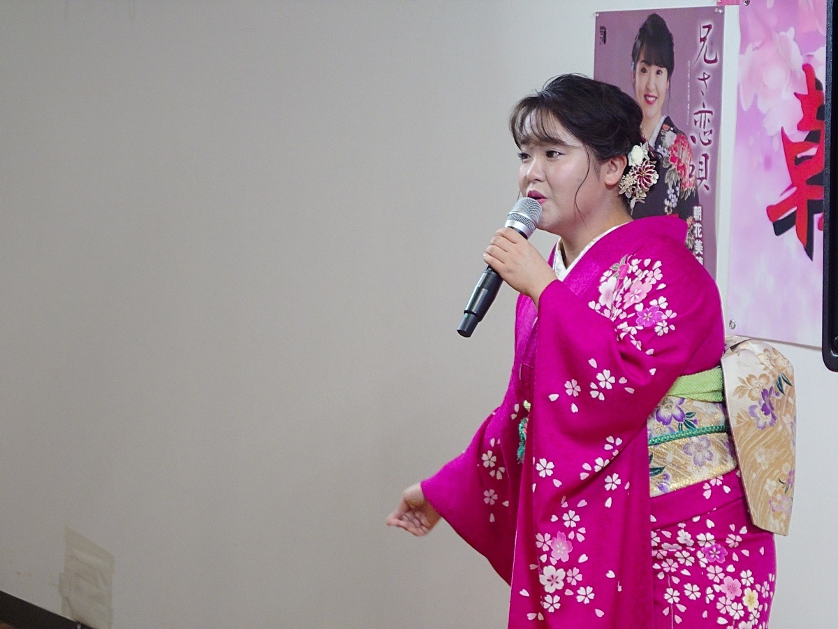 朝花美穂