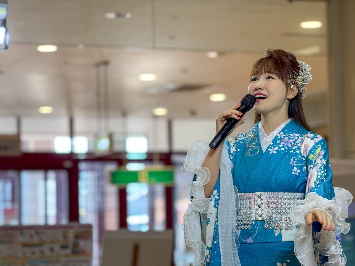 大沢桃子
