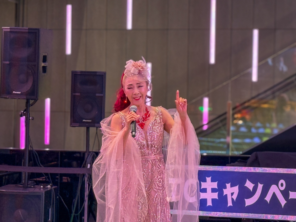 安倍理津子