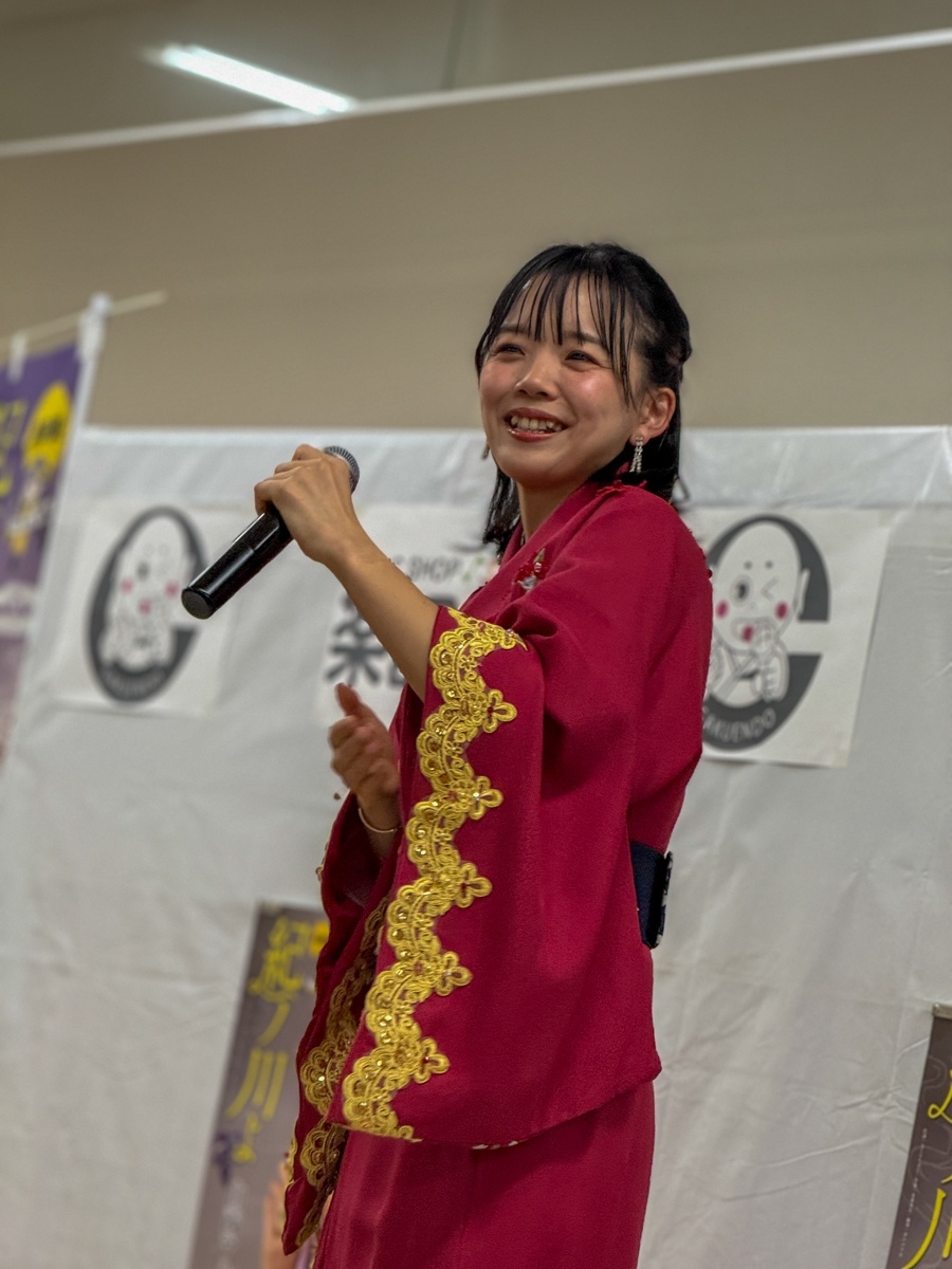 山西アカリ