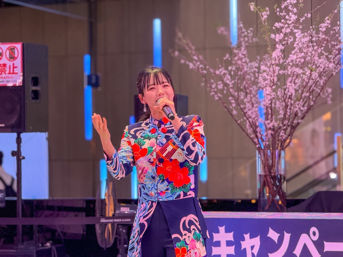 山西アカリ