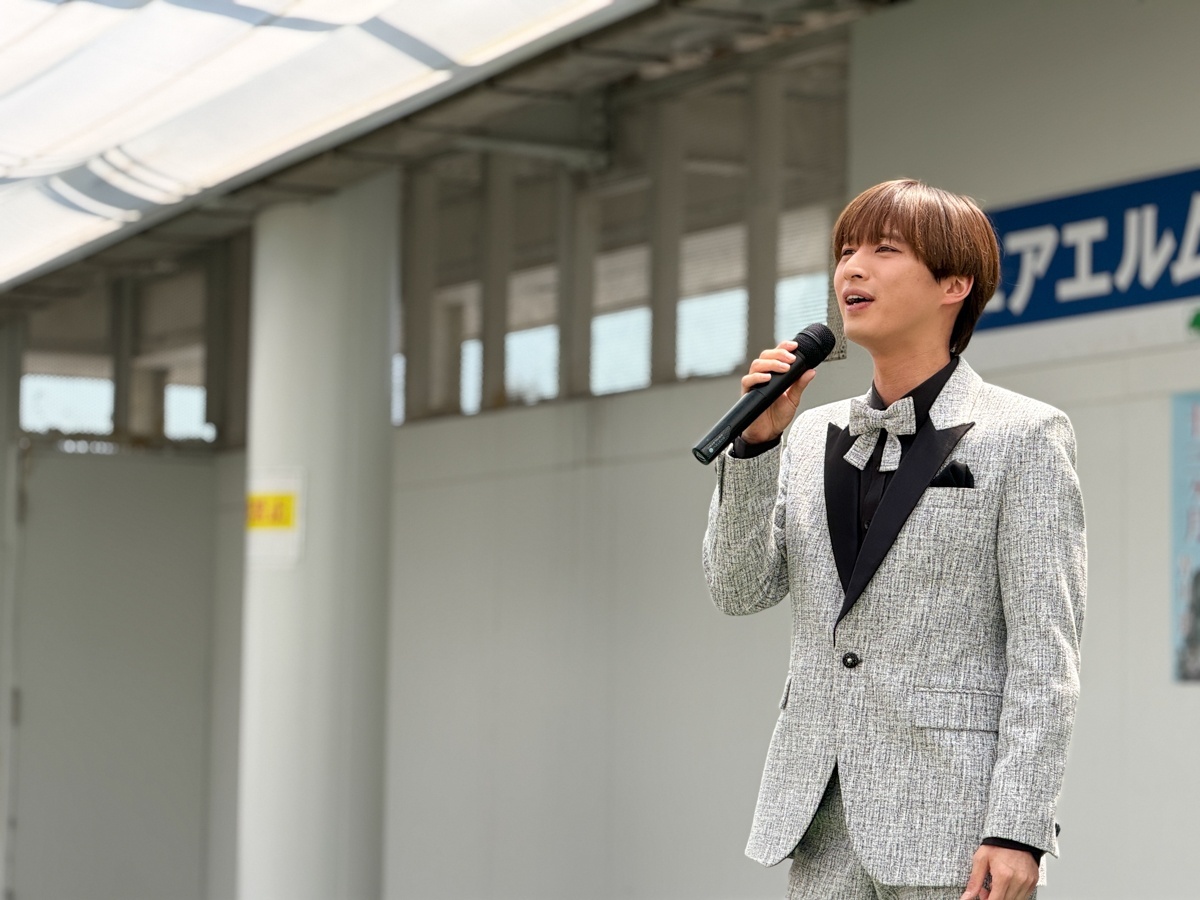 青山 新 新曲『十三ヶ月』追撃盤 予約キャンペーンをユアエルム八千代台で開催！ (2026年5月2日)