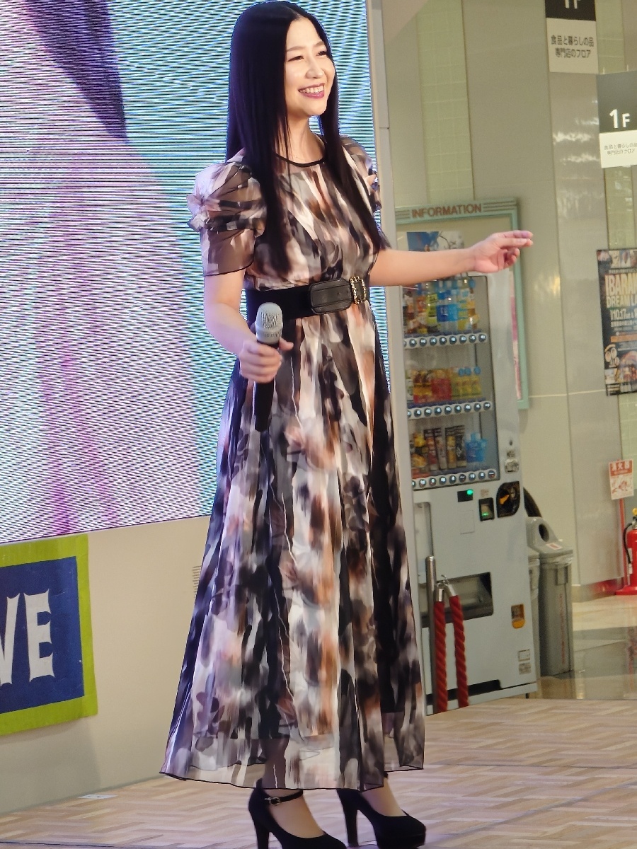 門松みゆき イオン笠間 ミニライブ 写真2