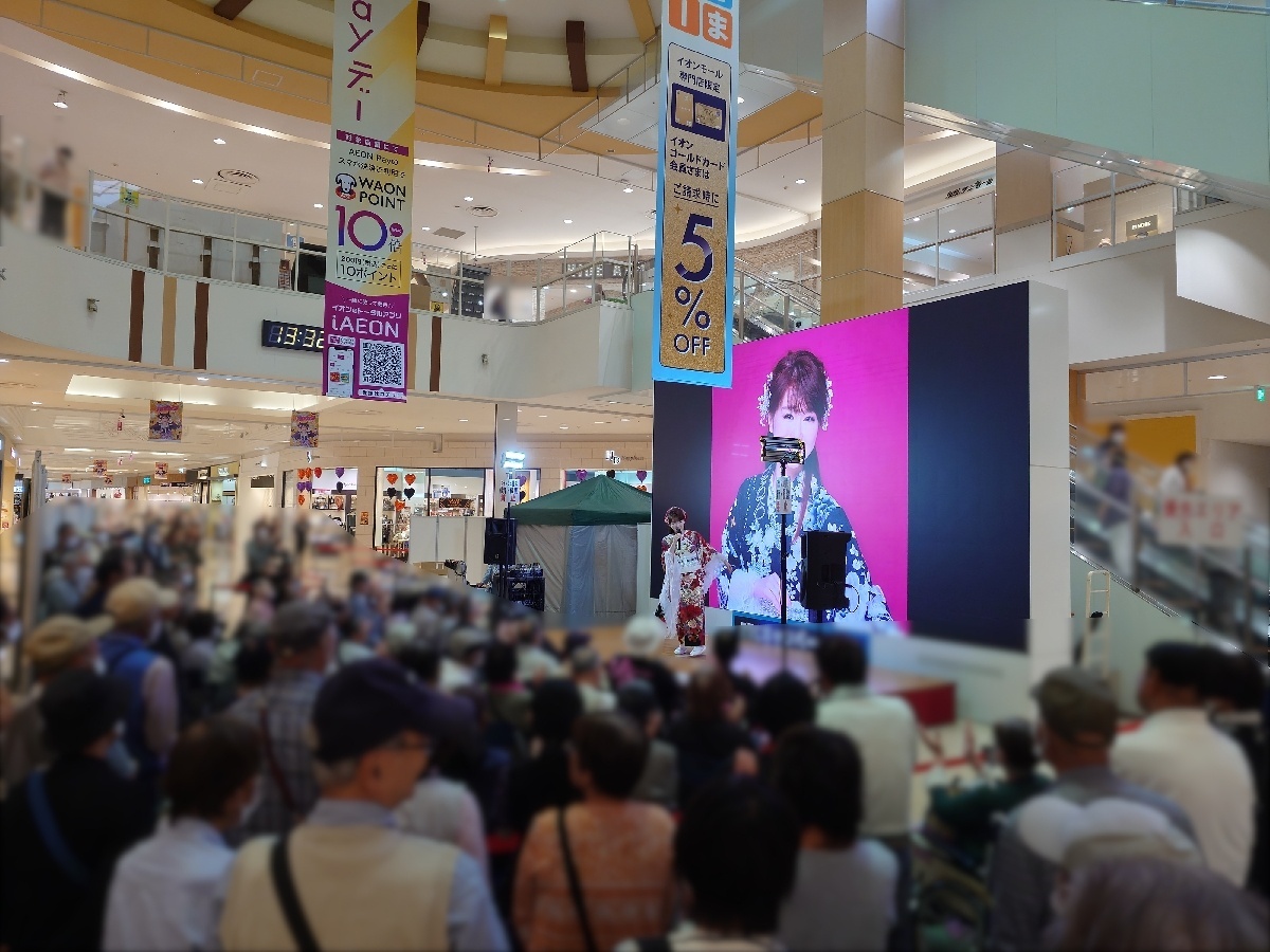 大沢桃子 イオンモール下妻 リリースイベント 写真1