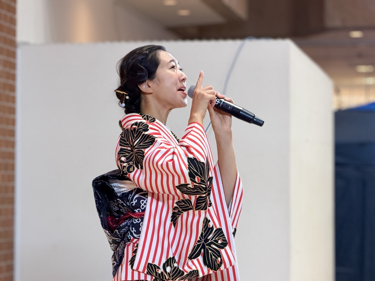 羽山みずき ニットーモール熊谷 TTCキャンペーンライブ 写真3